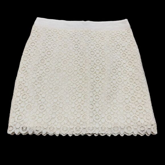 The Limited Lace Cream Skirt Size 6 NWT - Picture 2 of 13